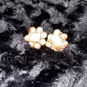 Mid-Century Clip Earrings – Pink, Silver Beads & Agate Stone – Vintage Style